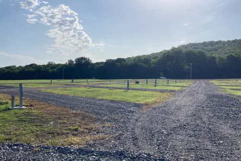 Cedar Creek Campgrounds & Storage