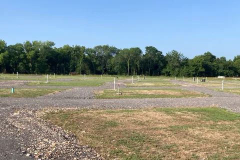 Cedar Creek Campgrounds & Storage
