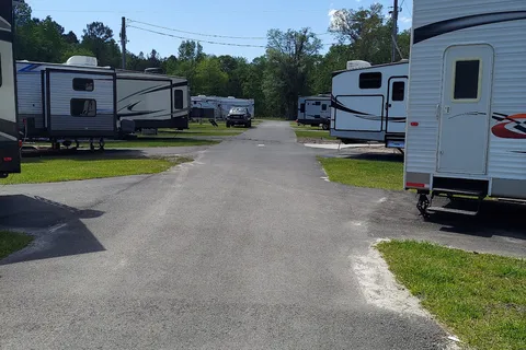 Huck's RV Park