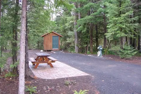 Holiday Farm RV Resort