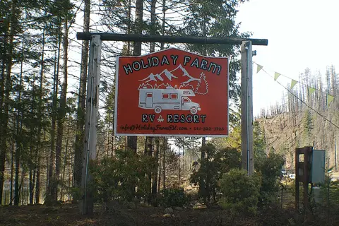Holiday Farm RV Resort