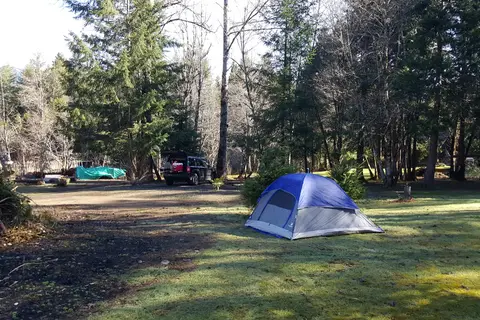 Holiday Farm RV Resort