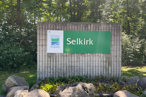 Selkirk Provincial Park
