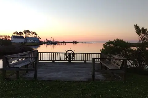 Cedar Creek Campground and Marina