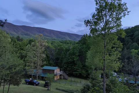 Cherokee Trails Campground and Stables