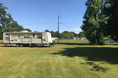 Treeside Mobile Home and RV Park