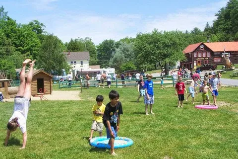 Yogi Bear’s Jellystone Park™ Camp-Resort: New Hampshire