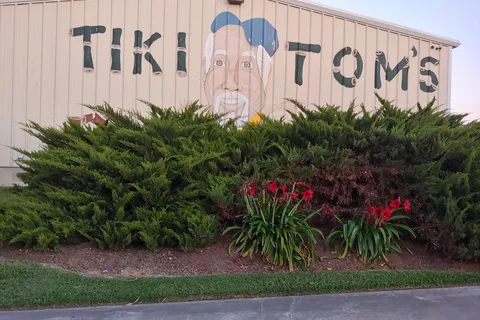 Tiki Tom's RV Park