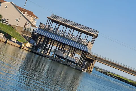 Tiki Tom's RV Park