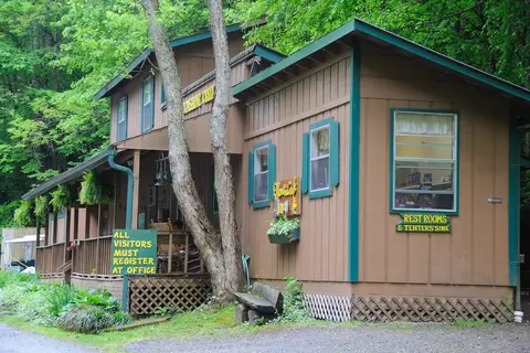 Moonshine Creek Campground