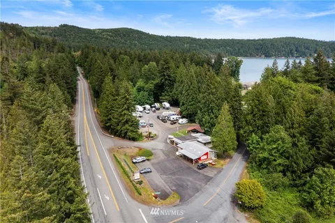 Cove RV Park and Store