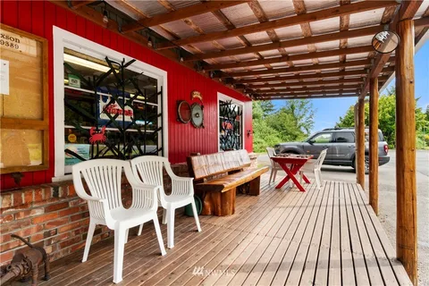 Cove RV Park and Store