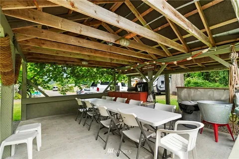 Cove RV Park and Store
