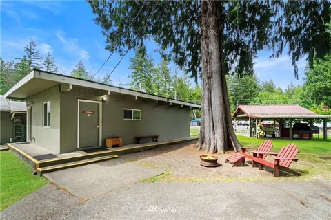Cove RV Park and Store