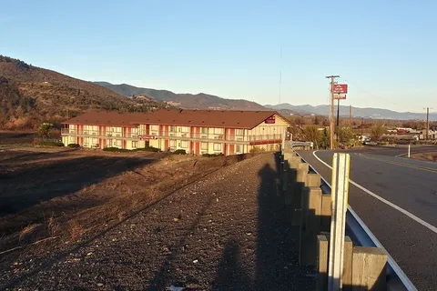 Ashland Valley Inn