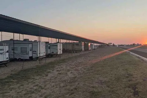 Stateline Cabins & RVs