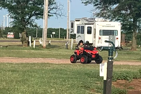 Stonegate RV Park and Stonegate Inn