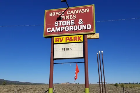 Bryce Canyon Pines Store and RV Park Campground