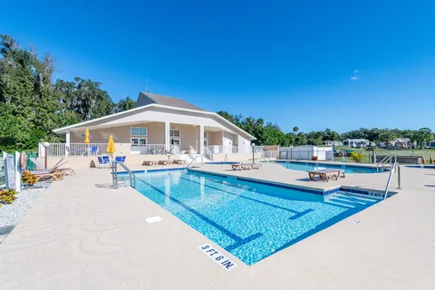 Seasons in the Sun RV Resort