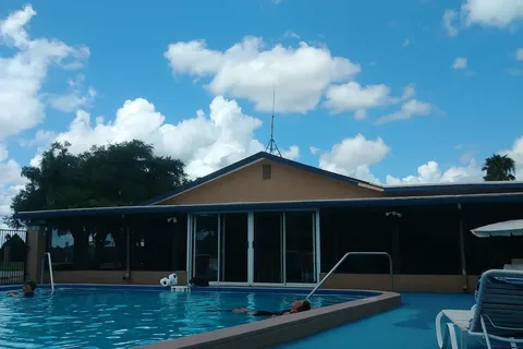 Palm View Gardens RV Resort