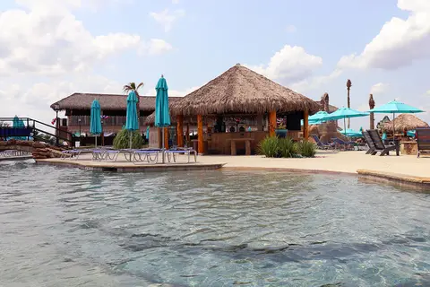El Campo Lost Lagoon RV Resort