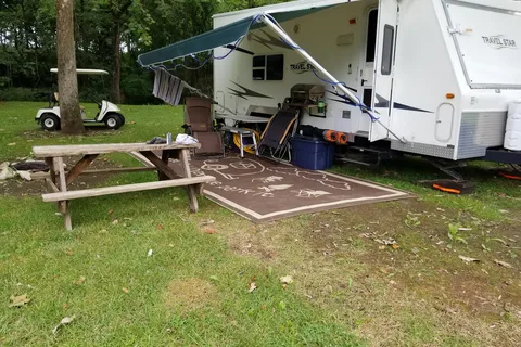 Thorntree Lake Mobile Home Park and Campground