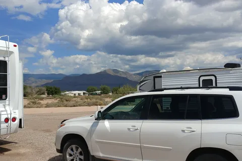 Desert Paradise MH and RV Park