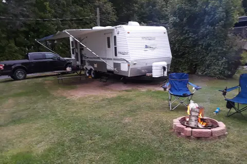 Merry Knoll 1000 Islands Campground
