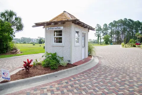 Sunset Isle RV and Yacht Club Resort