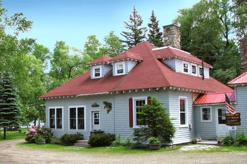Northern Pride Lodge and Campground