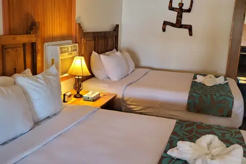 Riverbend Hot Springs Resort
