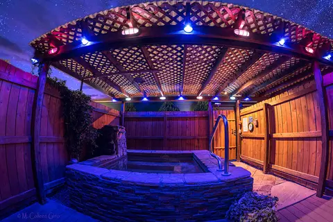 Riverbend Hot Springs Resort