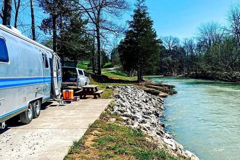 Piney River Resort