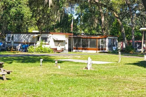 Andy's Travel Trailer Park