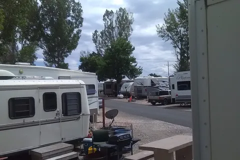 RV Retreat at Johnson's Corner