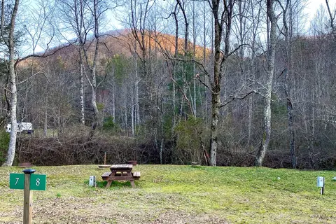 J and J's Getaway Campground and RV Park