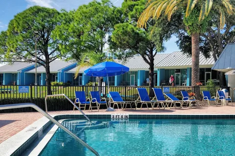 Dunedin RV Resort and Blue Moon Inn