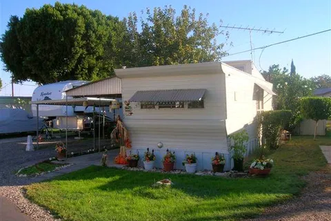 Shady Acres MH RV Park