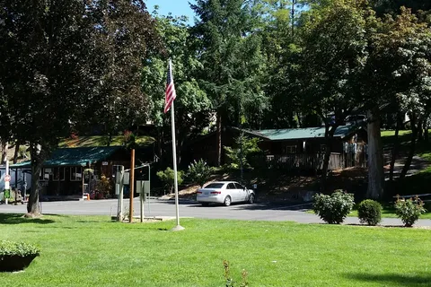 Riverpark RV Resort