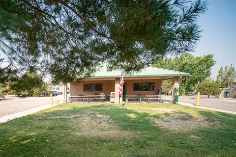 Desert Rose RV Park