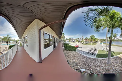 Siesta Bay RV Resort