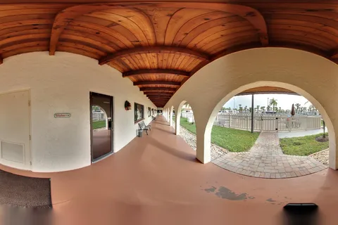 Siesta Bay RV Resort