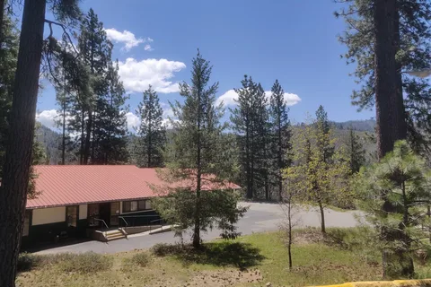 Yosemite Lakes RV Resort