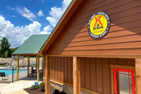 Blue Ridge / Toccoa River KOA Holiday