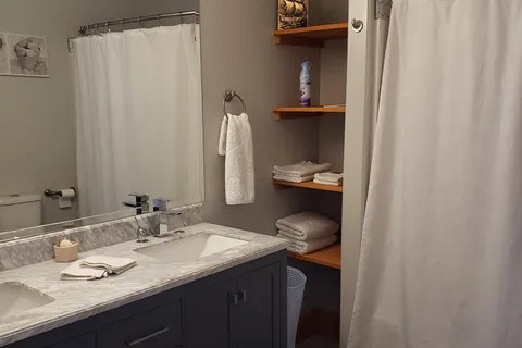 Shelter Bay RV Resort and Cottages
