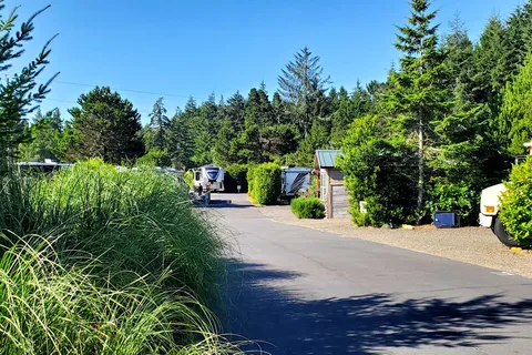 Woahink Lake RV Resort