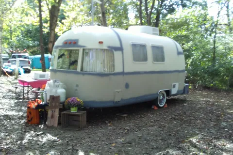 Camp Toodik Campground and Canoe