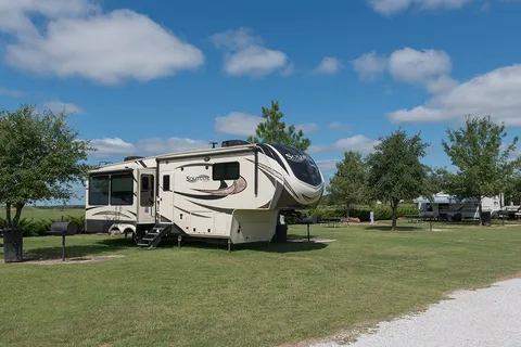 Great Escapes RV Park at Elgin