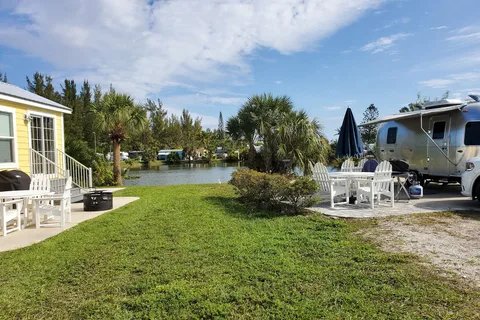 Fort Myers / Pine Island KOA Holiday