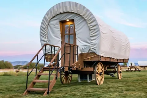 Smoky Hollow Outdoor Resort